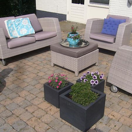 B&B Op De Brabantse Wal Halsteren 외부 사진