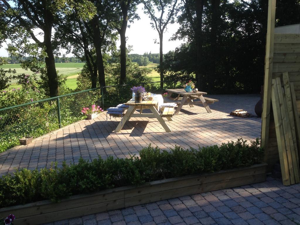 B&B Op De Brabantse Wal Halsteren 외부 사진